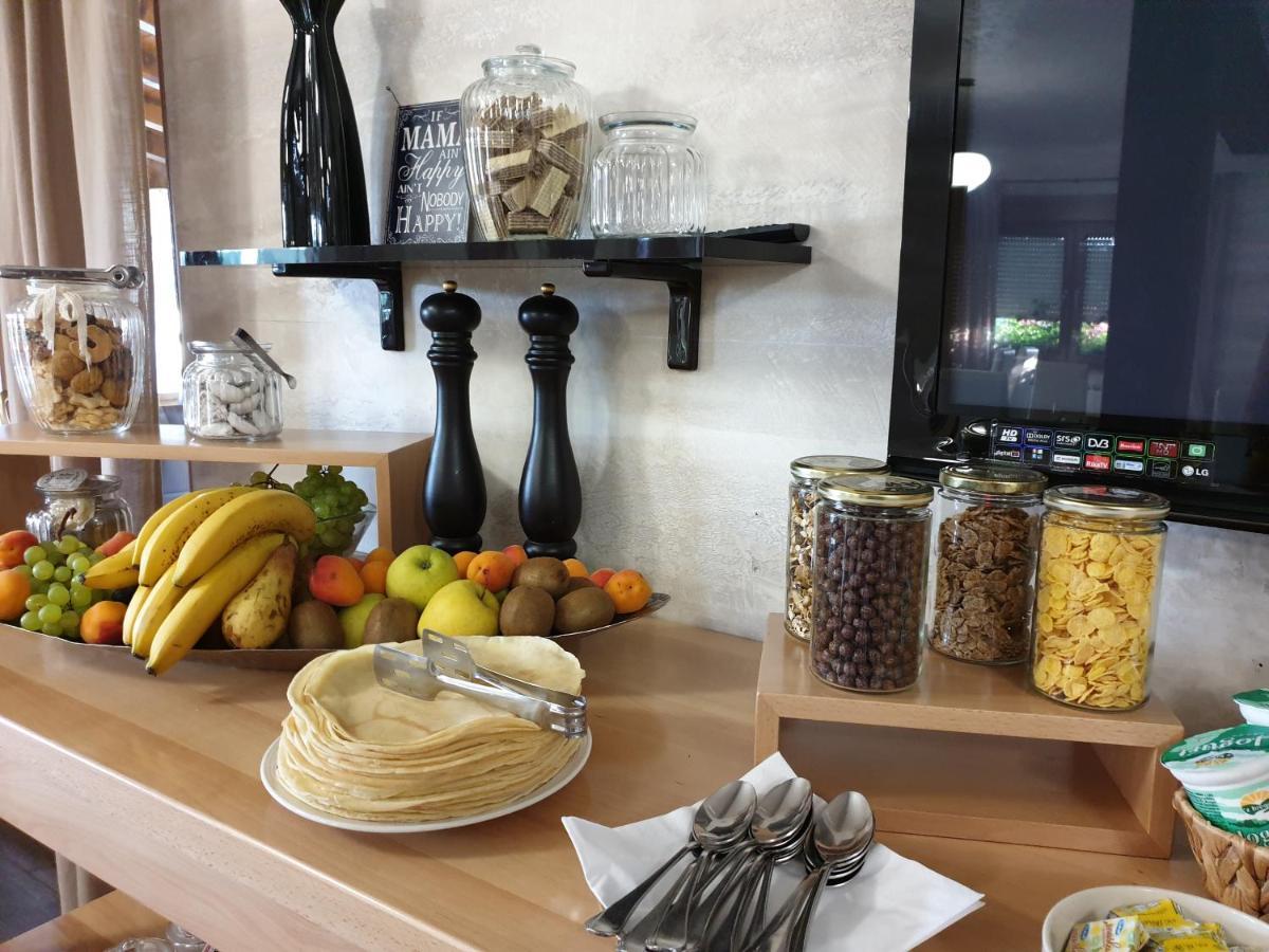 House Tina Hotel Grabovac  Ngoại thất bức ảnh