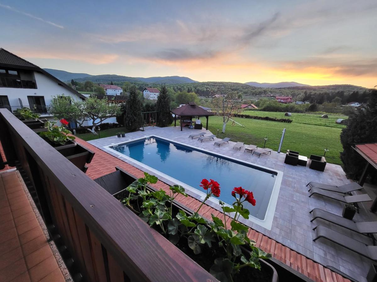 House Tina Hotel Grabovac  Ngoại thất bức ảnh