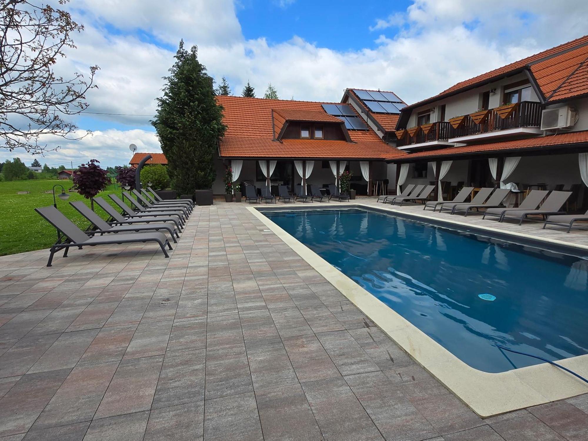 House Tina Hotel Grabovac  Ngoại thất bức ảnh