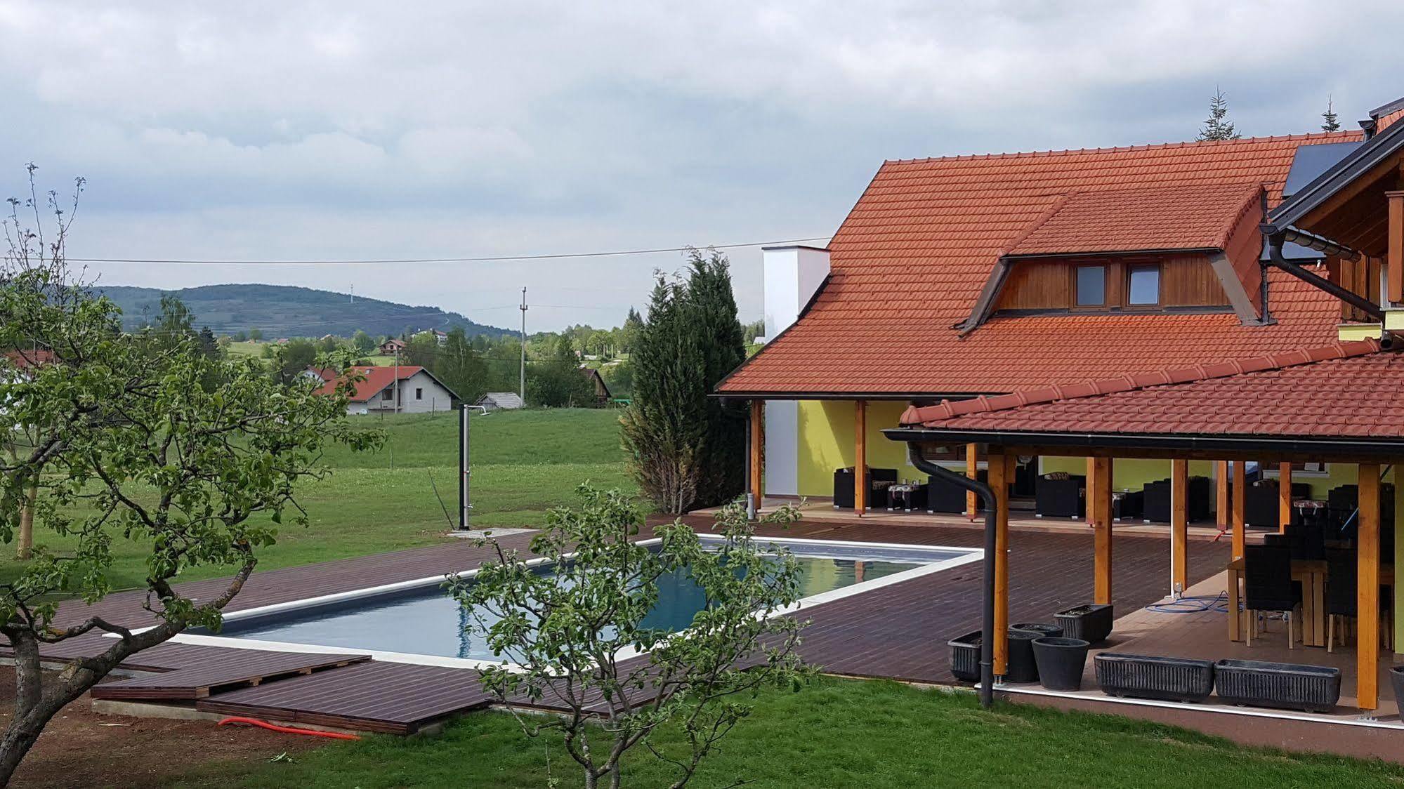 House Tina Hotel Grabovac  Ngoại thất bức ảnh